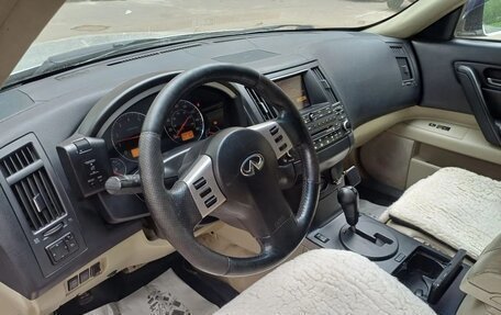 Infiniti FX I, 2003 год, 670 000 рублей, 8 фотография