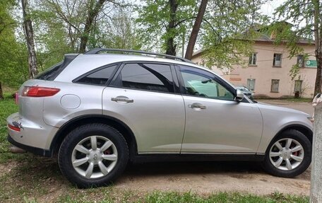 Infiniti FX I, 2003 год, 670 000 рублей, 4 фотография
