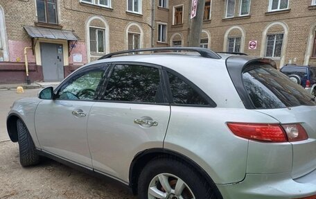 Infiniti FX I, 2003 год, 670 000 рублей, 11 фотография