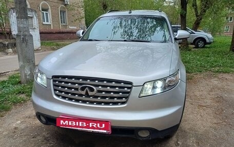 Infiniti FX I, 2003 год, 670 000 рублей, 15 фотография