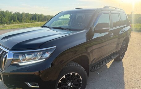 Toyota Land Cruiser Prado 150 рестайлинг 2, 2022 год, 7 850 000 рублей, 18 фотография