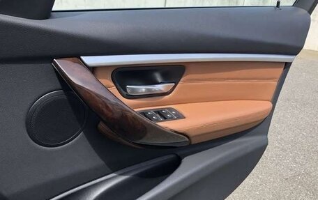 BMW 3 серия, 2017 год, 1 451 000 рублей, 9 фотография