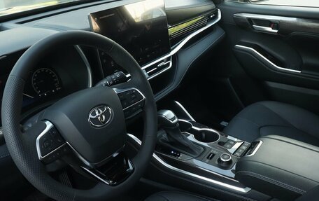 Toyota Highlander, 2026 год, 5 365 000 рублей, 5 фотография