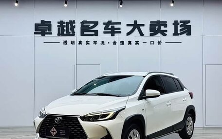Toyota Yaris XP150 рестайлинг, 2022 год, 1 220 000 рублей, 3 фотография