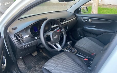 KIA Rio IV, 2019 год, 750 000 рублей, 5 фотография