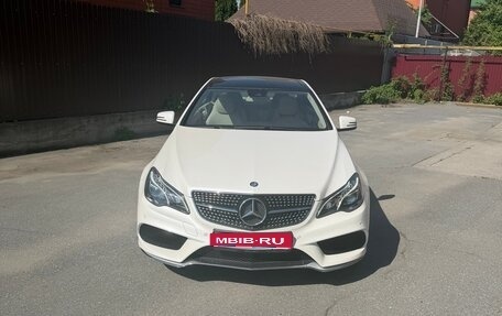 Mercedes-Benz E-Класс, 2016 год, 3 250 000 рублей, 1 фотография