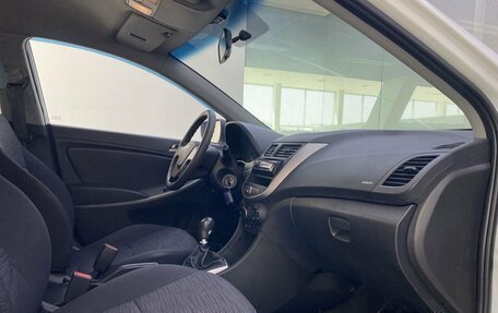 Hyundai Solaris II рестайлинг, 2016 год, 710 000 рублей, 13 фотография
