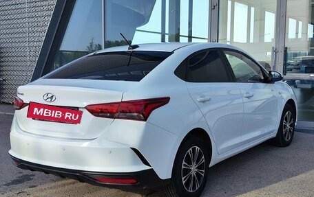 Hyundai Solaris II рестайлинг, 2021 год, 1 780 000 рублей, 6 фотография