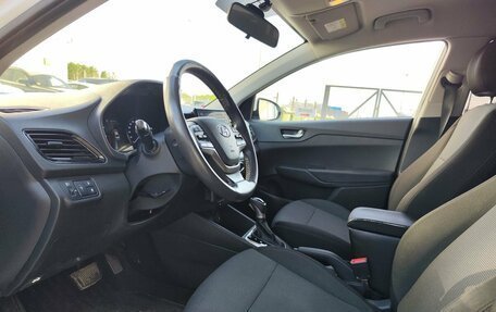 Hyundai Solaris II рестайлинг, 2021 год, 1 780 000 рублей, 20 фотография