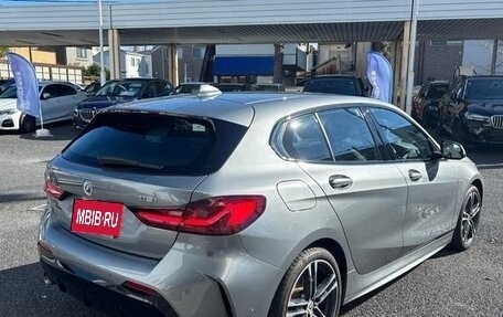 BMW 1 серия, 2022 год, 1 313 000 рублей, 6 фотография