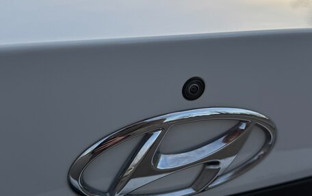 Hyundai Elantra, 2023 год, 1 400 000 рублей, 7 фотография