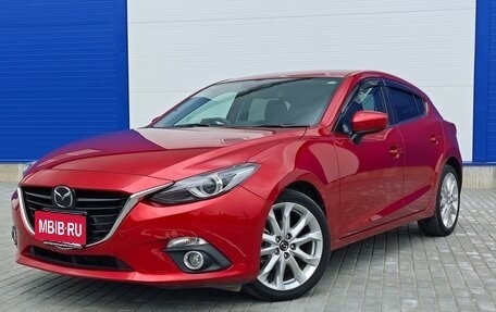 Mazda Axela, 2015 год, 1 290 000 рублей, 4 фотография