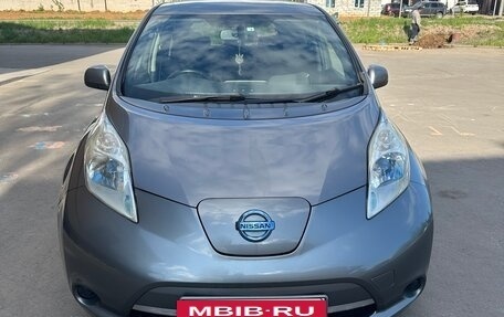 Nissan Leaf I, 2013 год, 625 000 рублей, 2 фотография