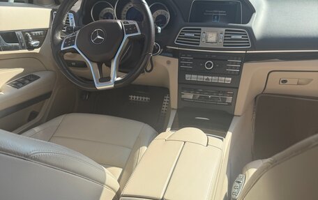 Mercedes-Benz E-Класс, 2016 год, 3 250 000 рублей, 8 фотография