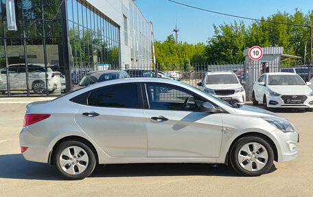 Hyundai Solaris II рестайлинг, 2014 год, 820 000 рублей, 5 фотография