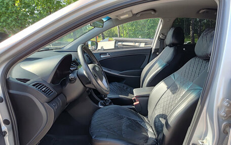 Hyundai Solaris II рестайлинг, 2014 год, 820 000 рублей, 13 фотография