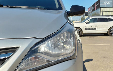 Hyundai Solaris II рестайлинг, 2014 год, 820 000 рублей, 20 фотография