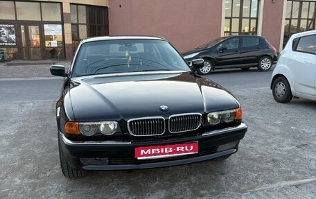 BMW 7 серия, 1998 год, 560 000 рублей, 1 фотография