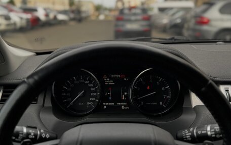 Land Rover Range Rover Evoque I, 2012 год, 2 000 000 рублей, 33 фотография