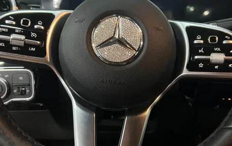 Mercedes-Benz A-Класс, 2021 год, 1 800 000 рублей, 8 фотография