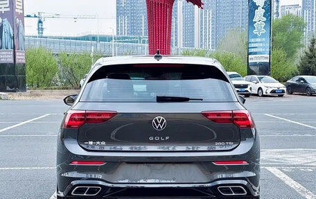 Volkswagen Golf VIII, 2022 год, 2 070 800 рублей, 6 фотография