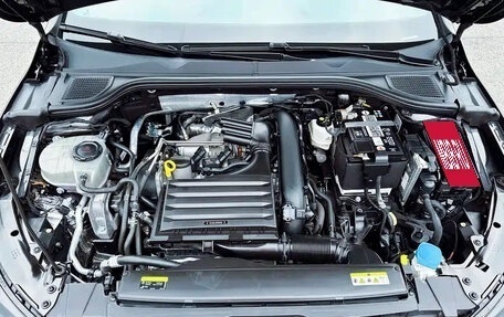 Volkswagen Golf VIII, 2022 год, 2 070 800 рублей, 10 фотография