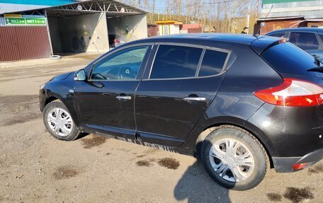 Renault Megane III, 2012 год, 350 000 рублей, 2 фотография