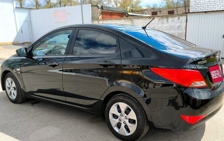 Hyundai Solaris II рестайлинг, 2014 год, 1 030 000 рублей, 4 фотография