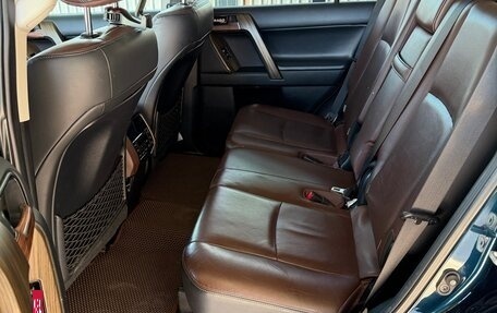 Toyota Land Cruiser Prado 150 рестайлинг 2, 2018 год, 5 300 000 рублей, 16 фотография