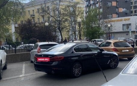 BMW 5 серия, 2018 год, 2 800 000 рублей, 3 фотография