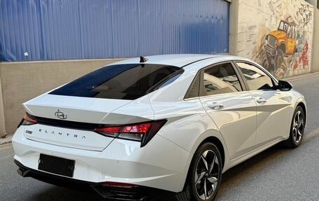 Hyundai Elantra, 2021 год, 1 389 000 рублей, 2 фотография