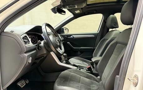 Volkswagen T-Roc I, 2021 год, 1 600 000 рублей, 10 фотография