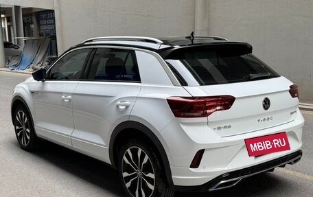 Volkswagen T-Roc I, 2021 год, 1 600 000 рублей, 6 фотография