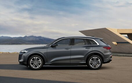 Audi Q5, 2026 год, 6 850 000 рублей, 13 фотография