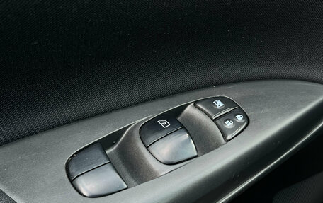Nissan Sentra, 2015 год, 880 000 рублей, 18 фотография