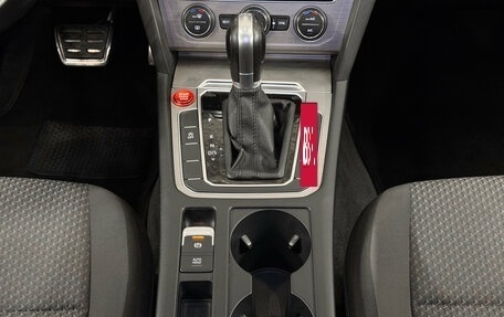 Volkswagen Passat B8 рестайлинг, 2016 год, 1 700 000 рублей, 12 фотография