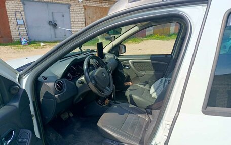 Renault Duster I рестайлинг, 2016 год, 1 300 000 рублей, 11 фотография