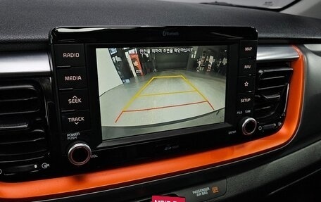 KIA Stonic, 2018 год, 1 250 000 рублей, 15 фотография