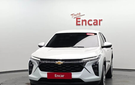 Chevrolet Trax, 2024 год, 1 560 000 рублей, 3 фотография