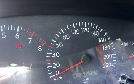 Toyota Corolla, 2004 год, 415 000 рублей, 5 фотография