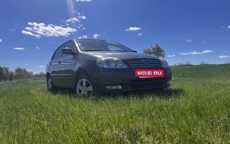 Toyota Corolla, 2004 год, 415 000 рублей, 2 фотография