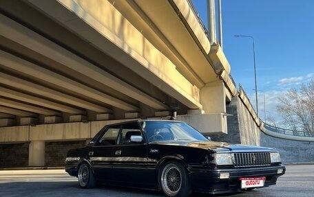 Toyota Crown, 1986 год, 750 000 рублей, 1 фотография