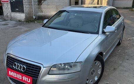 Audi A8, 2005 год, 1 250 000 рублей, 2 фотография