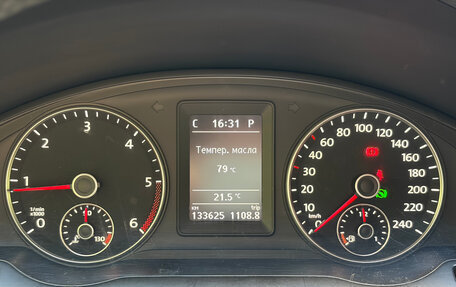 Volkswagen Multivan T5, 2011 год, 2 550 000 рублей, 13 фотография
