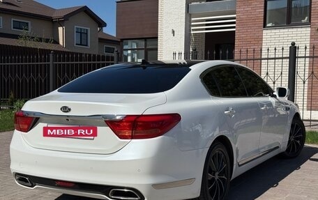 KIA Quoris I, 2013 год, 1 615 000 рублей, 7 фотография