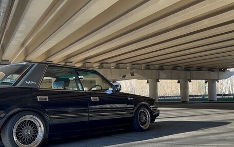 Toyota Crown, 1986 год, 750 000 рублей, 3 фотография
