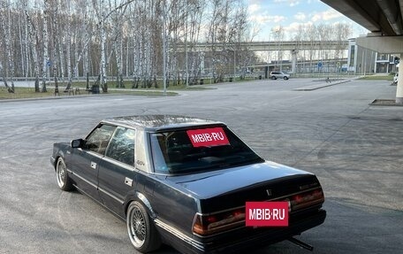 Toyota Crown, 1986 год, 750 000 рублей, 25 фотография