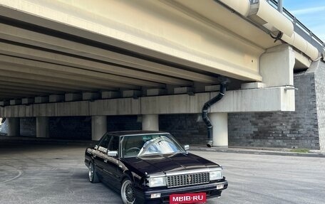Toyota Crown, 1986 год, 750 000 рублей, 29 фотография