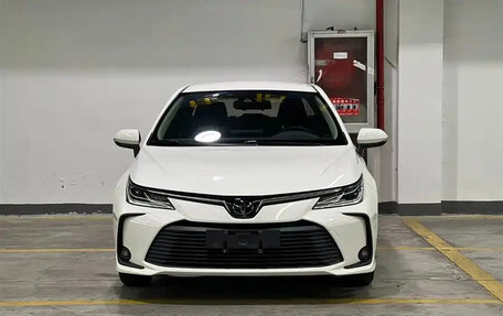 Toyota Corolla, 2021 год, 1 396 000 рублей, 2 фотография