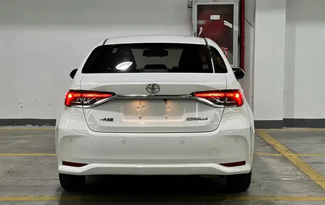 Toyota Corolla, 2021 год, 1 396 000 рублей, 6 фотография